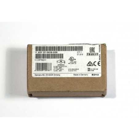 NEW Siemens Simatic S7-1200 SB 1221 DI 6ES7221-3BD30-0XB0 6ES7 221-3BD30-0XB0