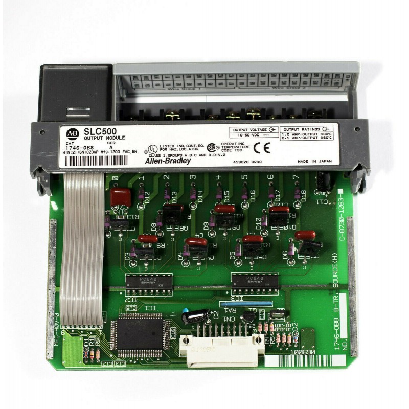 Allen-Bradley 1746-OB8 A SLC 500 8-Channel DC Output Module (Sourcing) Series A